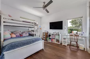 2201 E 9th St, Austin, TX 78702 - Photo 24