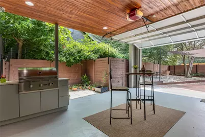 2201 E 9th Street, Austin, TX 78702 - Photo 16