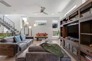 2201 E 9th St, Austin, TX 78702 - Photo 14