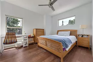 2201 E 9th St, Austin, TX 78702 - Photo 24