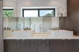 2201 E 9th St, Austin, TX 78702 - Photo 26