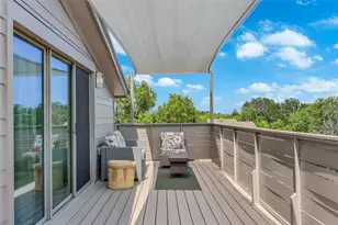 2201 E 9th St, Austin, TX 78702 - Photo 30