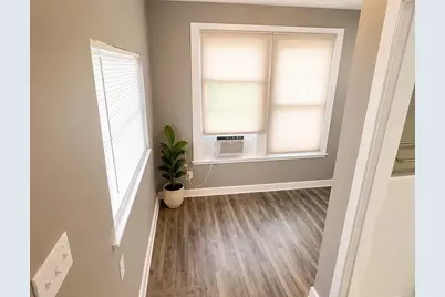 903 E 12th Street, Austin, TX 78702 - Photo 12