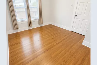 903 E 12th Street, Austin, TX 78702 - Photo 8