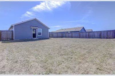 517 Thunderstorm Avenue, Lockhart, TX 78644 - Photo 24