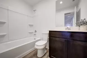 517 Thunderstorm Ave, Lockhart, TX 78644 - Photo 18