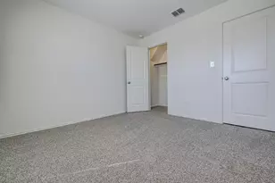 517 Thunderstorm Ave, Lockhart, TX 78644 - Photo 20