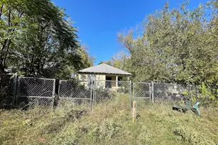 3206 E 16th St, Austin, TX 78721 - Photo 4