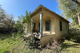 3206 E 16th St, Austin, TX 78721 - Photo 1