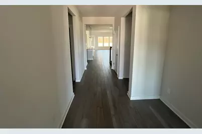 221 Green Knoll Lane, Georgetown, TX 78628 - Photo 2