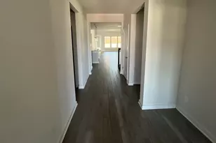 221 Grn Knl Ln, Georgetown, TX 78628 - Photo 2