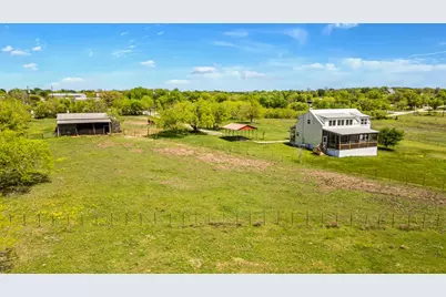 13484 Avis Road, Dale, TX 78616 - Photo 32