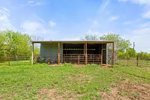 13484 Avis Rd, Dale, TX 78616 - Photo 6