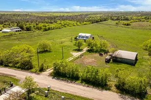 13484 Avis Rd, Dale, TX 78616 - Photo 30