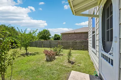 140 Lynn Crest Bend, Buda, TX 78610 - Photo 28