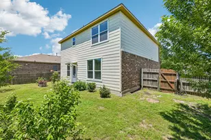 140 Lynn Crest Bend, Buda, TX 78610 - Photo 30