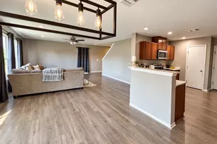 10924 Roderick Lawson Ln, Austin, TX 78754 - Photo 6