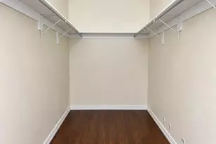 7920 Rockwood Ln, Austin, TX 78757 - Photo 10