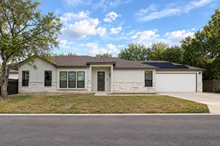 871 Fir Ln, Cottonwood Shores, TX 78657 - Photo 2