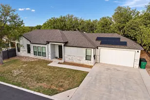 871 Fir Ln, Cottonwood Shores, TX 78657 - Photo 4