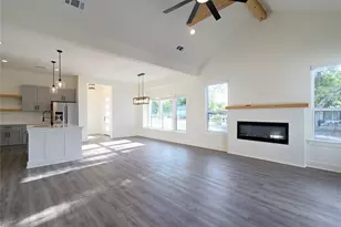 871 Fir Ln, Cottonwood Shores, TX 78657 - Photo 6