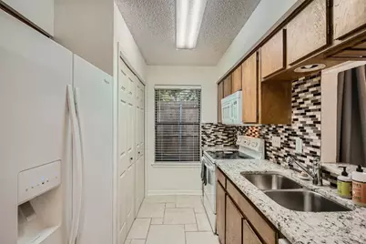 3815 Menchaca Road #9-A, Austin, TX 78704 - Photo 6