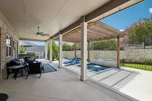 117 Dashing Sycamore St, San Marcos, TX 78666 - Photo 16