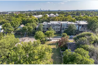 410 Swanee Drive, Austin, TX 78752 - Photo 8