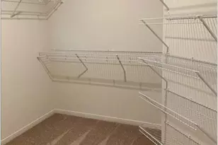 213 N Crescent Park Dr, Jarrell, TX 76537 - Photo 10