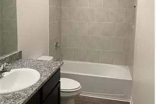 213 N Crescent Park Dr, Jarrell, TX 76537 - Photo 18