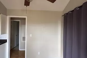 1013 Chestnut St, San Marcos, TX 78666 - Photo 6