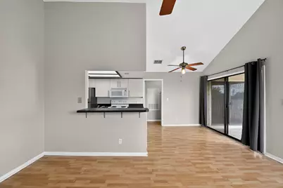 1013 Chestnut Street #C6, San Marcos, TX 78666 - Photo 14
