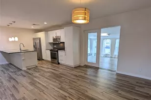11308 Hilltop St, Austin, TX 78753 - Photo 6