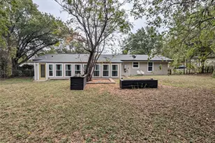 11308 Hilltop St, Austin, TX 78753 - Photo 32