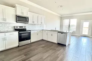 100 Bailey Kay Ct, Jarrell, TX 76537 - Photo 10