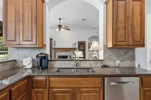 2200 Rio Mesa Dr, Austin, TX 78732 - Photo 14