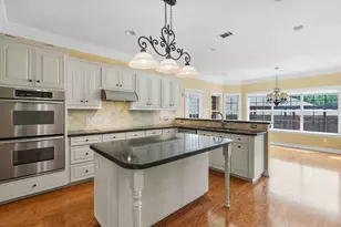 10609 Skyflower Dr, Austin, TX 78759 - Photo 8
