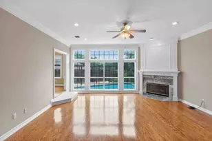 10609 Skyflower Dr, Austin, TX 78759 - Photo 2