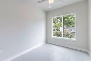 3108 E 51st St, Austin, TX 78723 - Photo 16