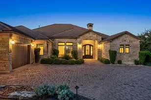 3809 Verano Dr, Austin, TX 78735 - Photo 2
