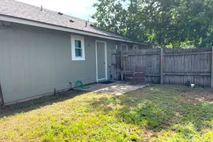 16005 Stoneham Cir, Pflugerville, TX 78660 - Photo 18