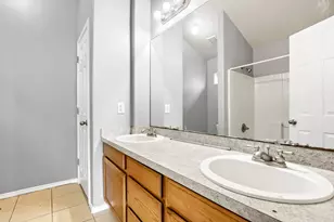 805 Debra Dr, Taylor, TX 76574 - Photo 16