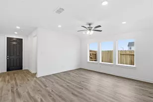 215 Bellie Ln, Kyle, TX 78640 - Photo 6