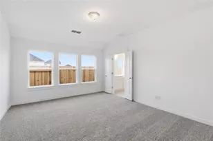 215 Bellie Ln, Kyle, TX 78640 - Photo 8