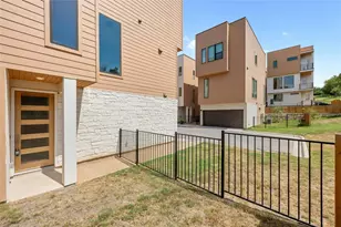 6821 Wolfcreek Pass, Austin, TX 78749 - Photo 28