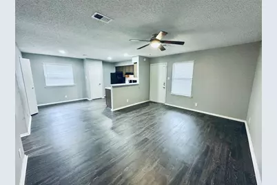 5507 Rose Hill Circle #B, Austin, TX 78745 - Photo 4