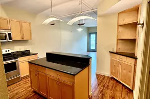 711 W 26th St, Austin, TX 78705 - Photo 2