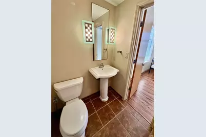 711 W 26th Street #303, Austin, TX 78705 - Photo 12