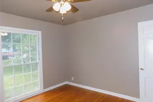 1400 Berkshire Dr, Austin, TX 78723 - Photo 14