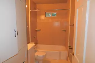 1400 Berkshire Dr, Austin, TX 78723 - Photo 6